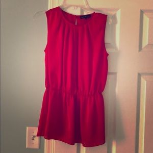 Sleeveless blouse
